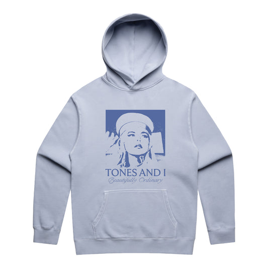 BEAUTIFULLY ORDINARY POWDER HOODIE